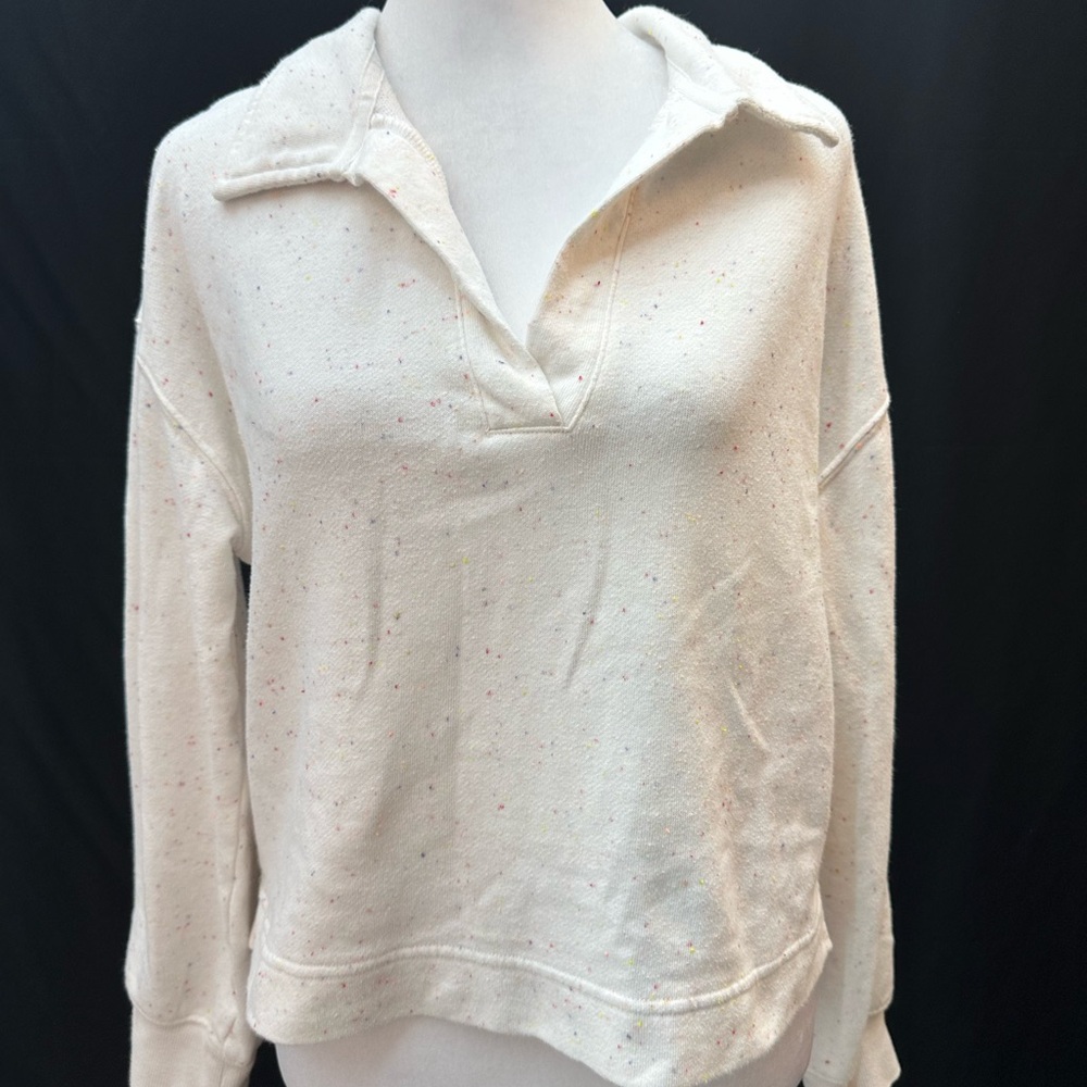 Colsie White multi colored Speckled Long Sleeve Polo Top M